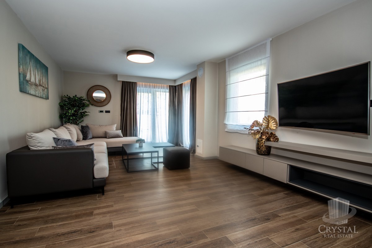 Villa duplex con piscina, a 7 km da Novigrad