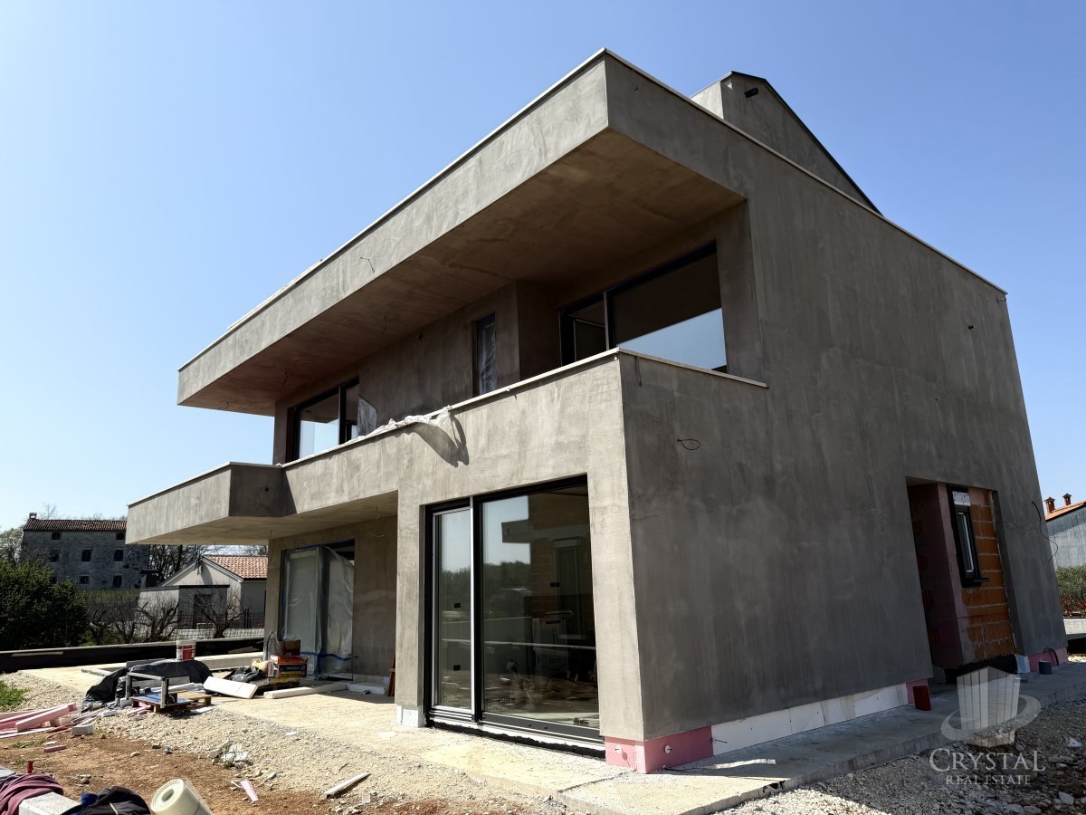 Casa moderna in posizione ricercata a 3 km dal mare