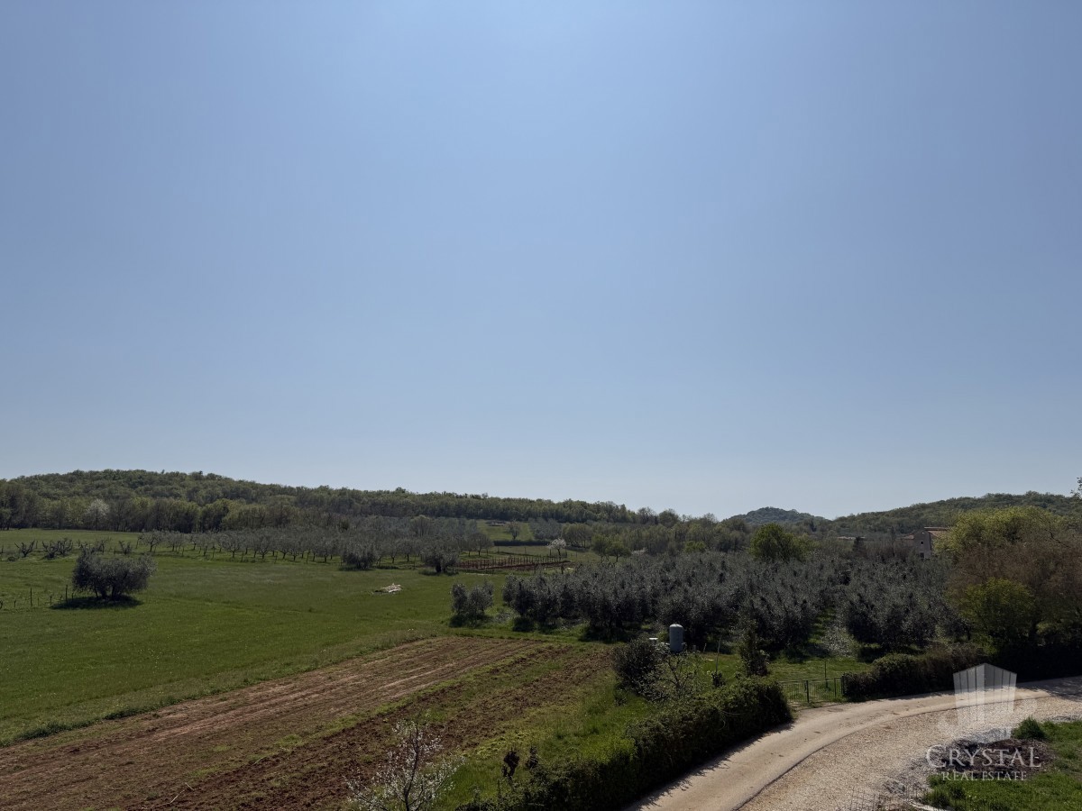 Casa moderna in posizione ricercata a 3 km dal mare