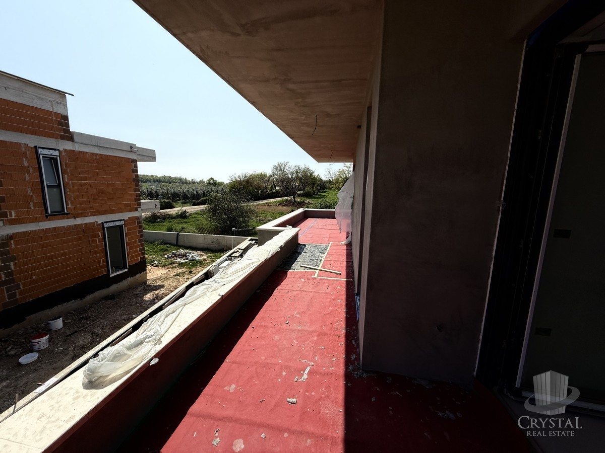 Casa moderna in posizione ricercata a 3 km dal mare