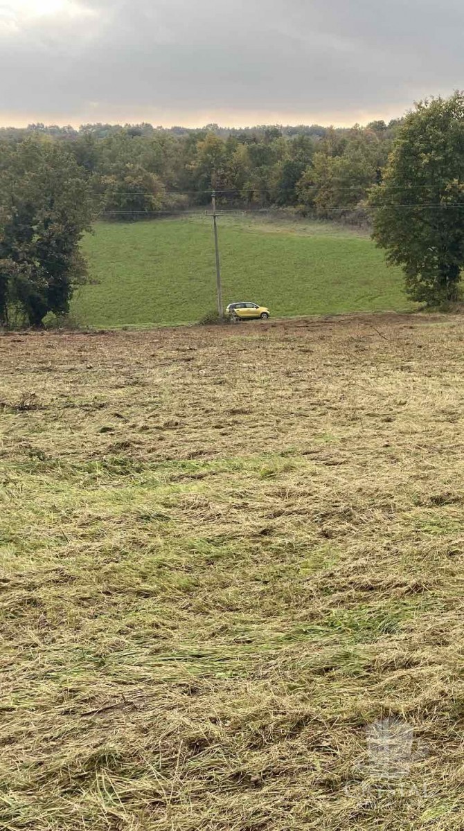 Terreno a Nova Vas