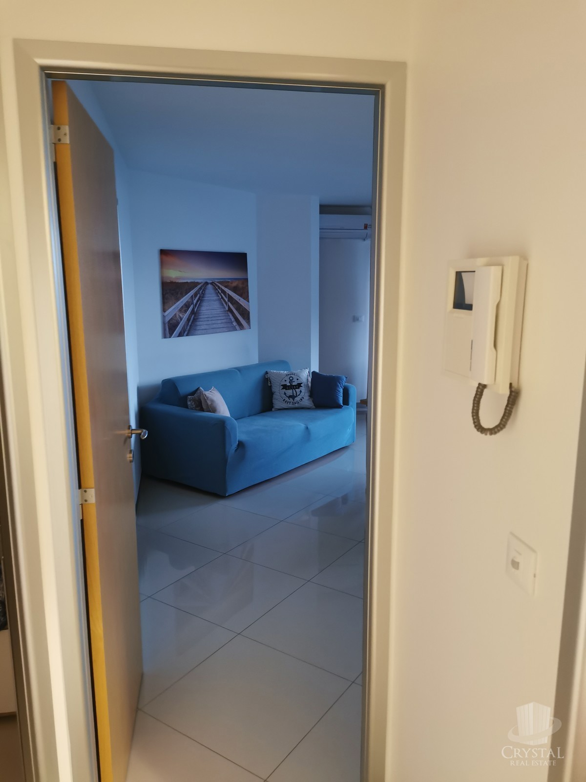 NOVIGRAD, APPARTAMENTO CON VISTA MARE AL PRIMO PIANO!!