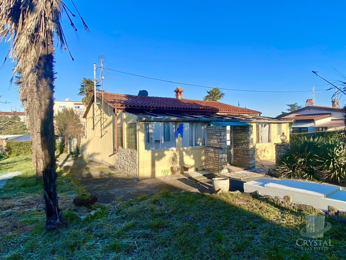 Casa in una posizione tranquilla a pochi metri dalla città