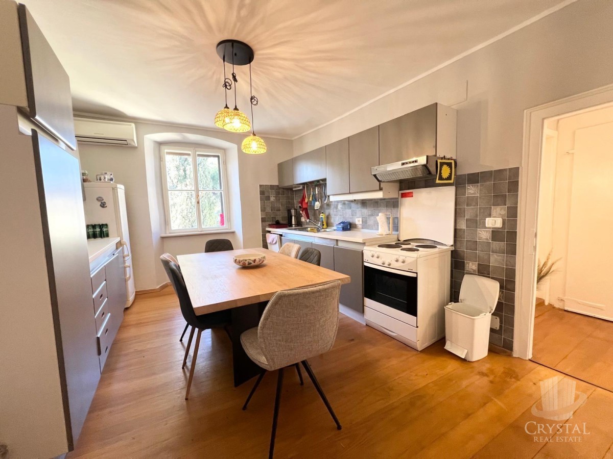 Appartamento nel centro di Cittanova nello storico Palazzo Rigo