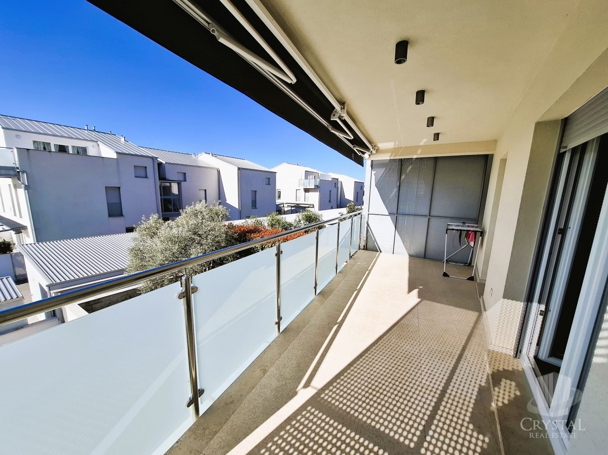 Bellissimo appartamento con terrazza sul tetto a Cittanova