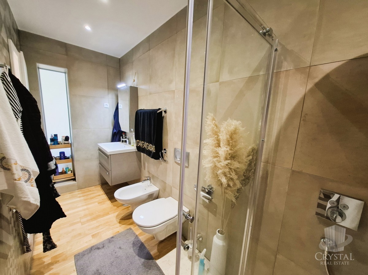 Bellissimo appartamento con terrazza sul tetto a Cittanova