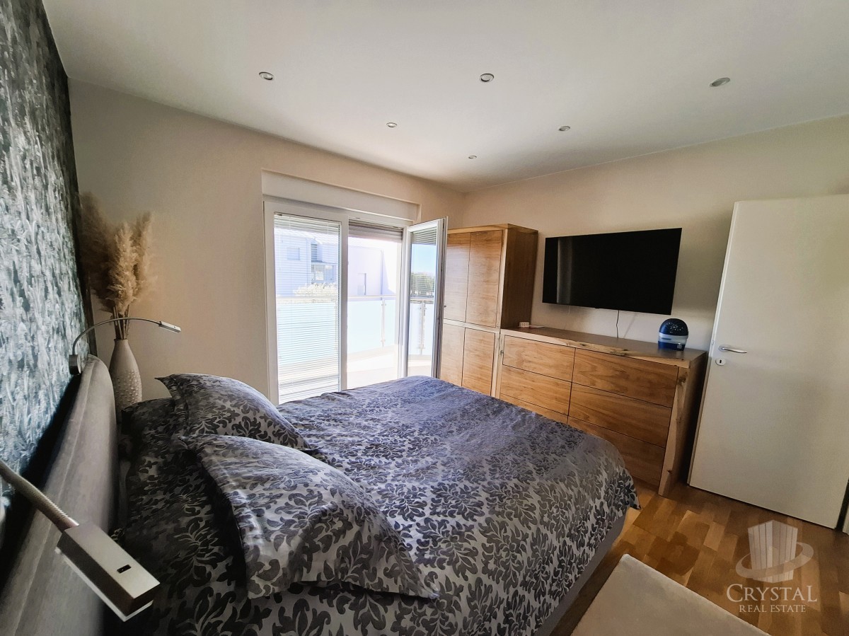 Bellissimo appartamento con terrazza sul tetto a Cittanova