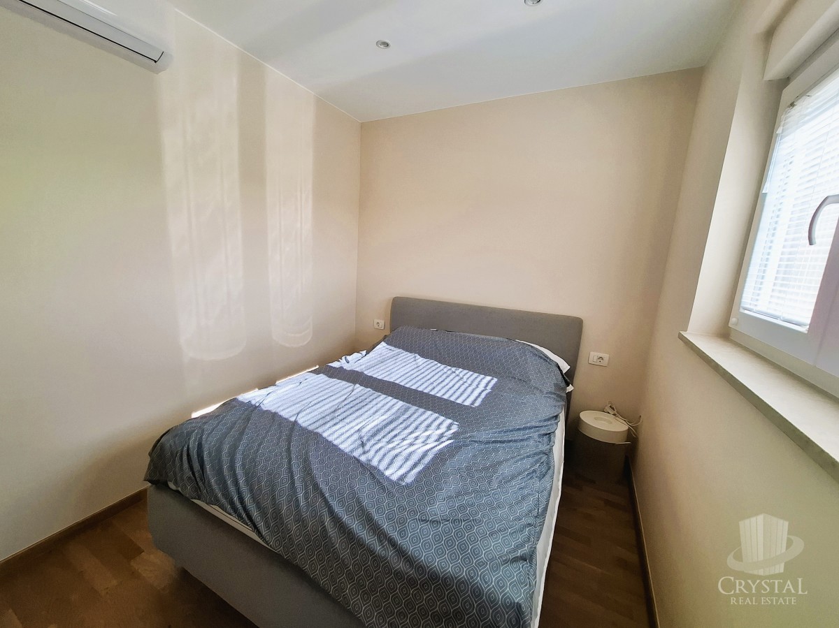 Bellissimo appartamento con terrazza sul tetto a Cittanova