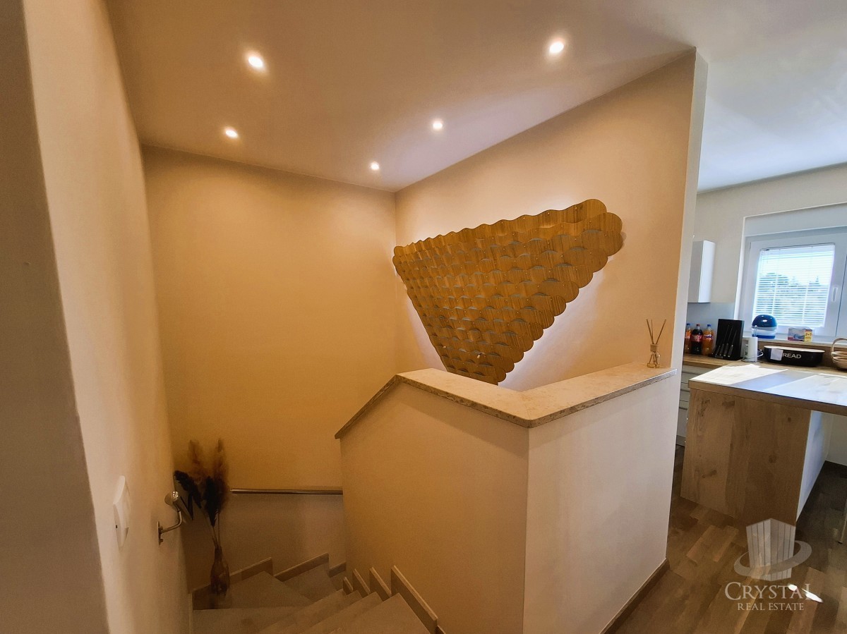 Bellissimo appartamento con terrazza sul tetto a Cittanova