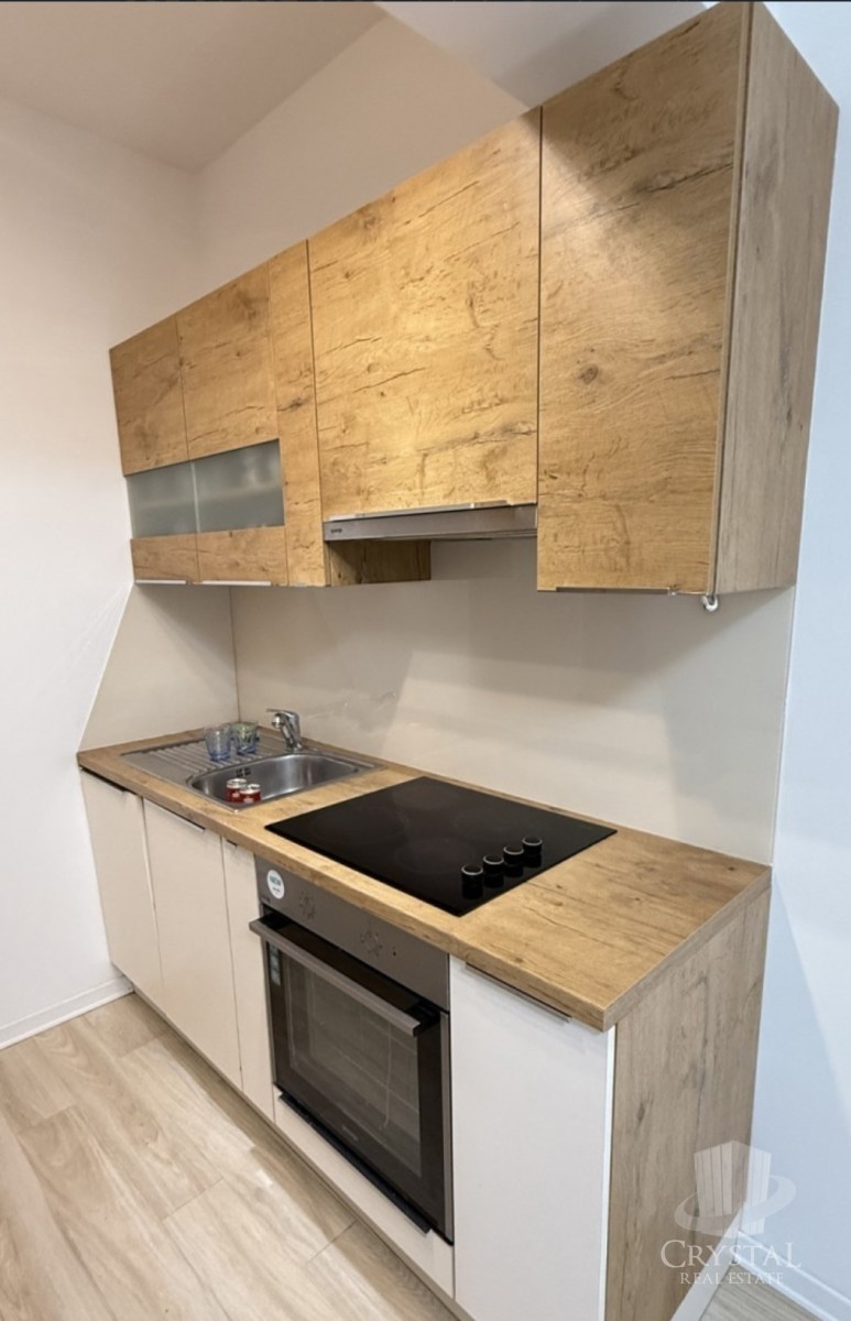 Casa nel centro di Cittanova con 3 appartamenti e giardino