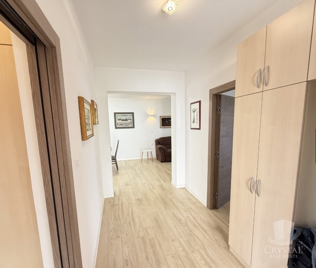 Casa nel centro di Cittanova con 3 appartamenti e giardino