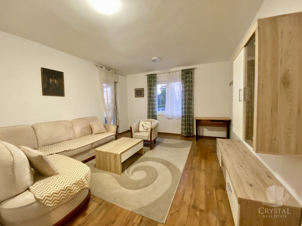 Appartamento con due camere da letto in una posizione perfetta, a soli 300 metri dal mare.