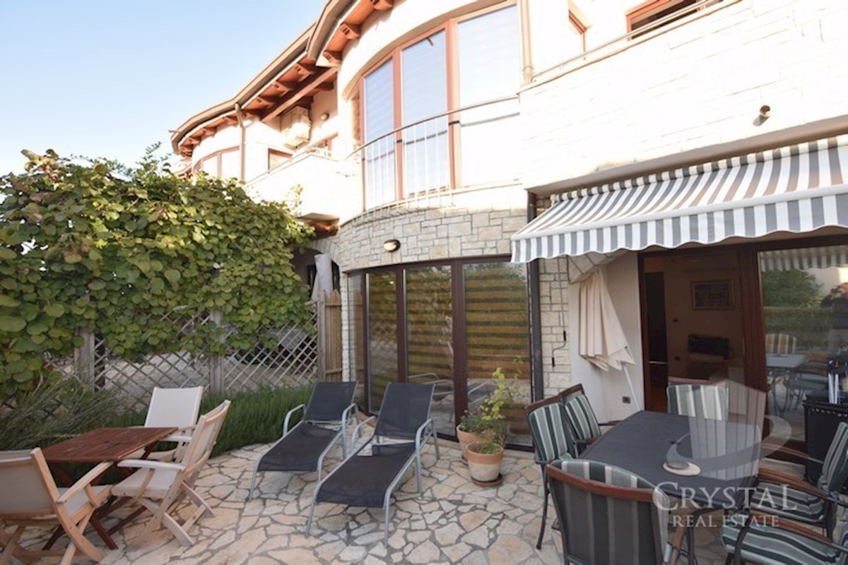 Casa a schiera
