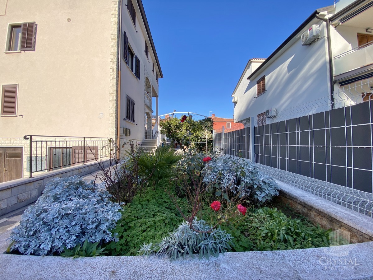 APPARTAMENTO TRIPLO CON VISTA MARE!!