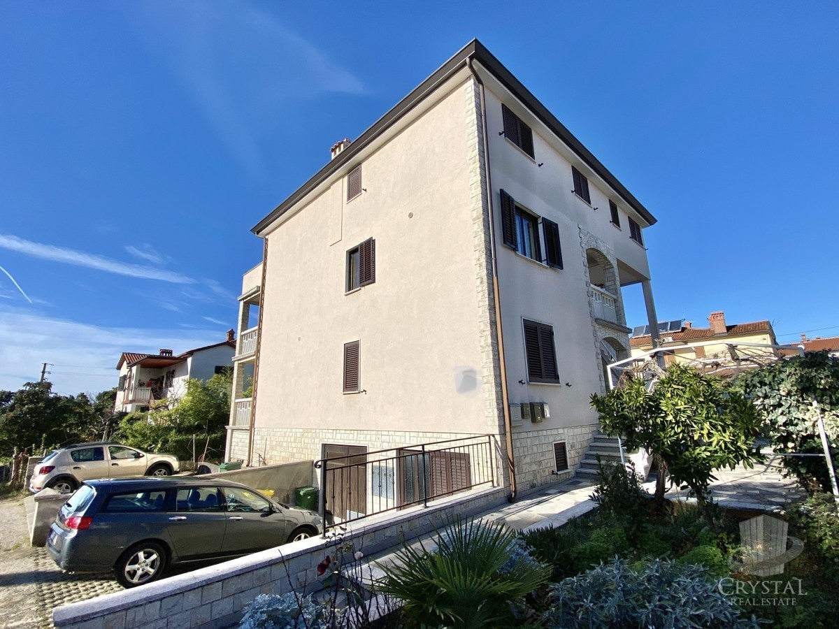 APPARTAMENTO TRIPLO CON VISTA MARE!!