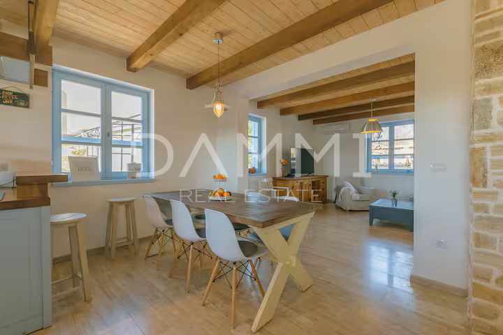 Istra, Svetvinčenat, splendida villa rustica