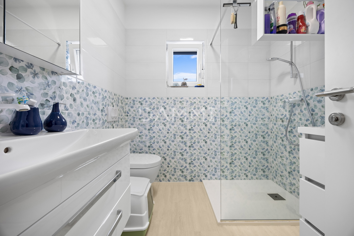 Istra, Medulin - appartamento di lusso con due camere da letto e giardino, nuova costruzione