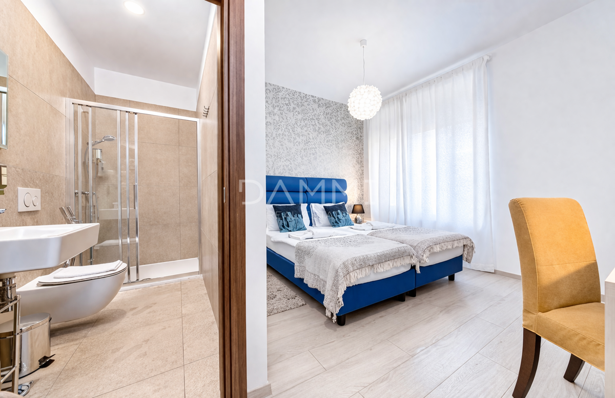 Pula, centro - appartamento con 4 unità e parcheggio