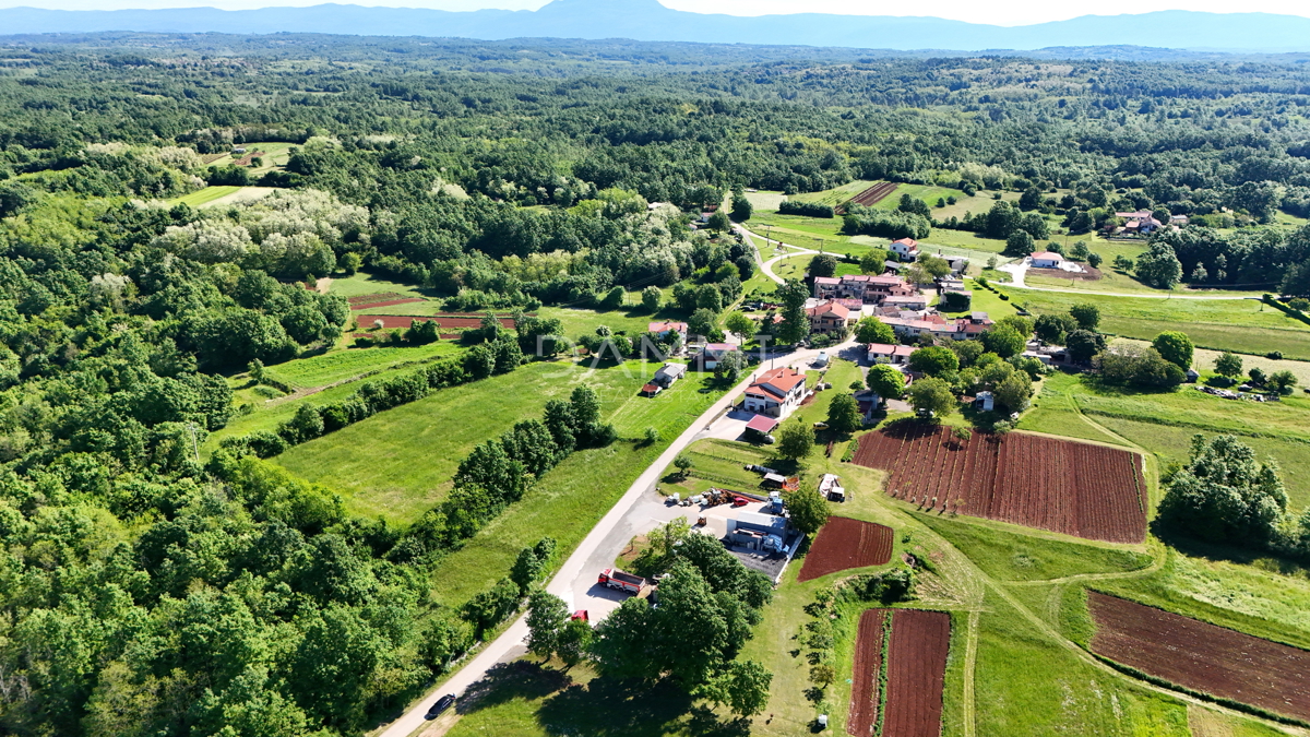 ISTRA, ŽMINJ - Terreno edificabile 780 m2