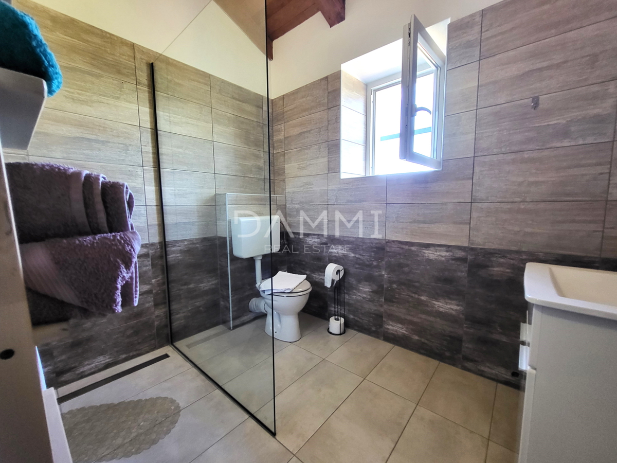 ISTRA, VRSAR - Casa indipendente in pietra con piscina