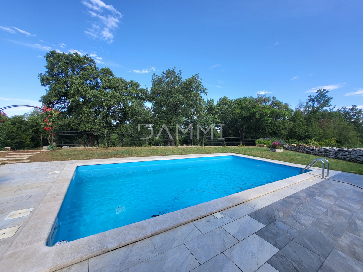 ISTRA, VRSAR - Casa indipendente in pietra con piscina