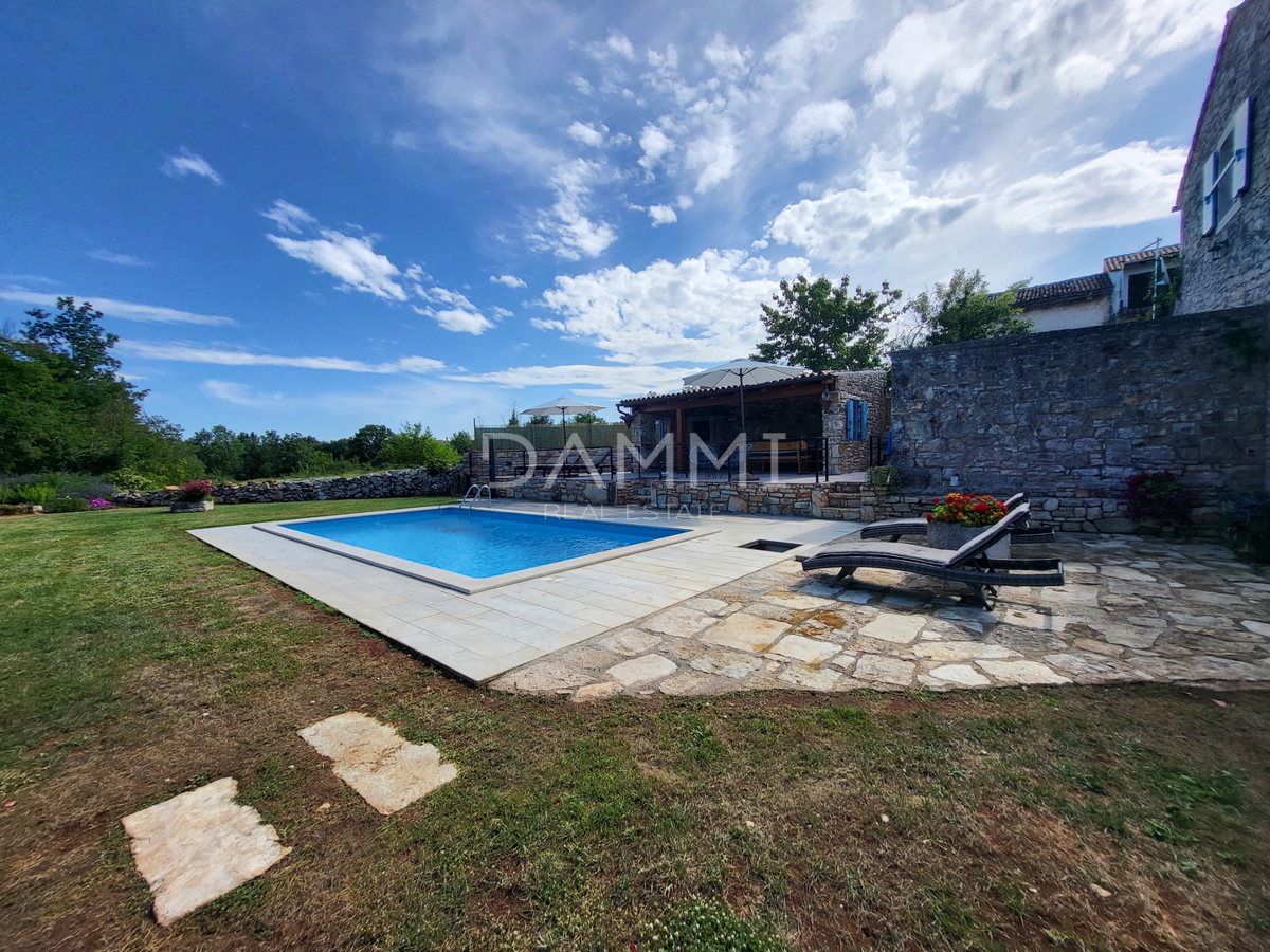 ISTRA, VRSAR - Casa indipendente in pietra con piscina