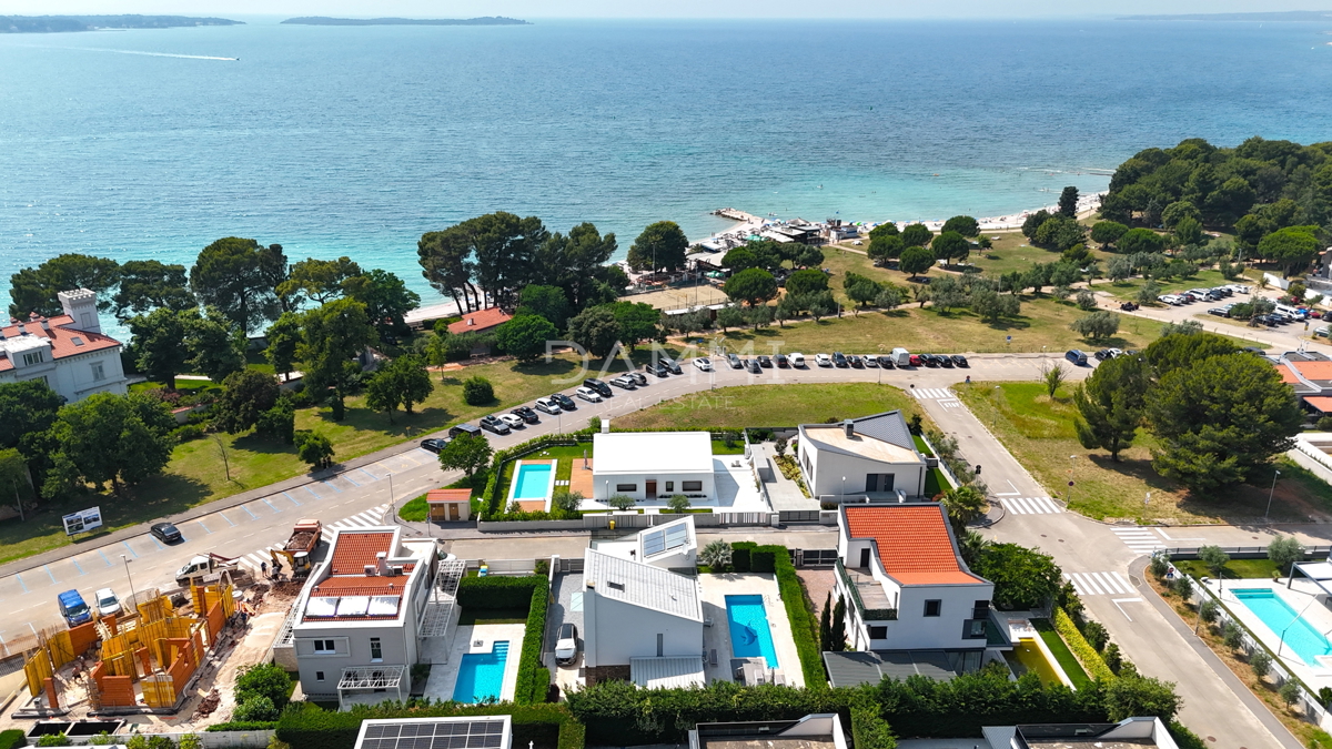 ISTRA, FAŽANA - Terreno edificabile per la costruzione di 3 appartamenti