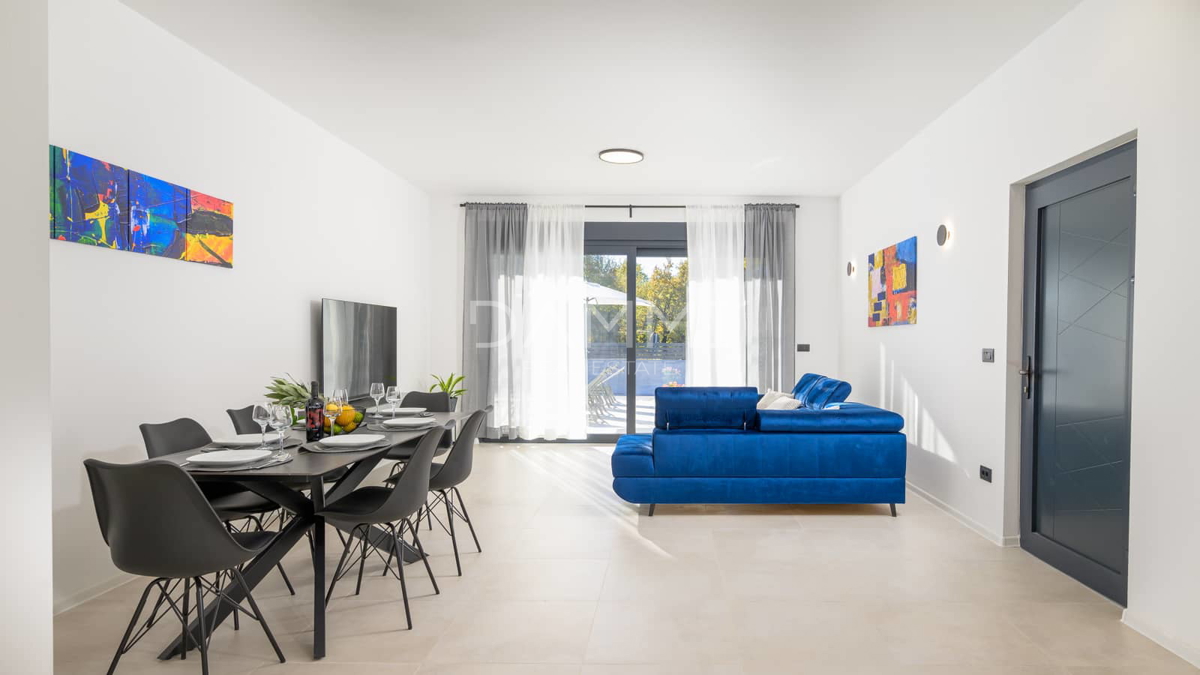 ISTRA, KANFANAR - Moderna villa a piano terra con piscina in posizione top