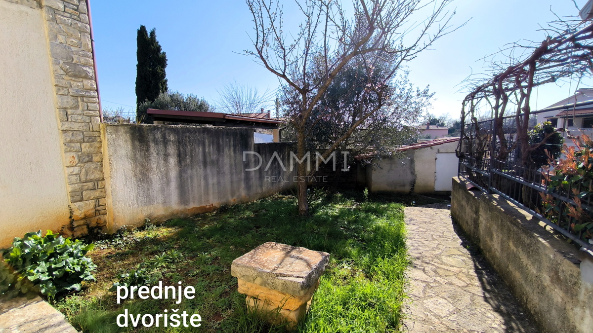 ISTRA, MARČANA - casa istriana ristrutturata con bel cortile, vicinanza alla spiaggia