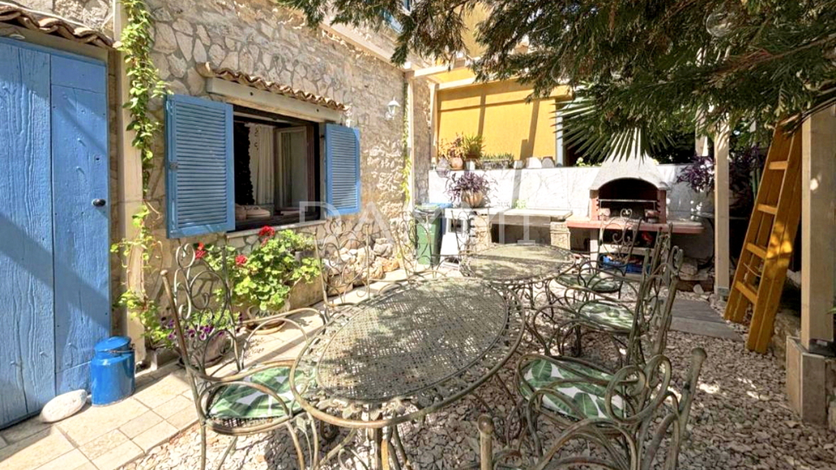 Istra, Krnica - affascinante casa in pietra con piscina