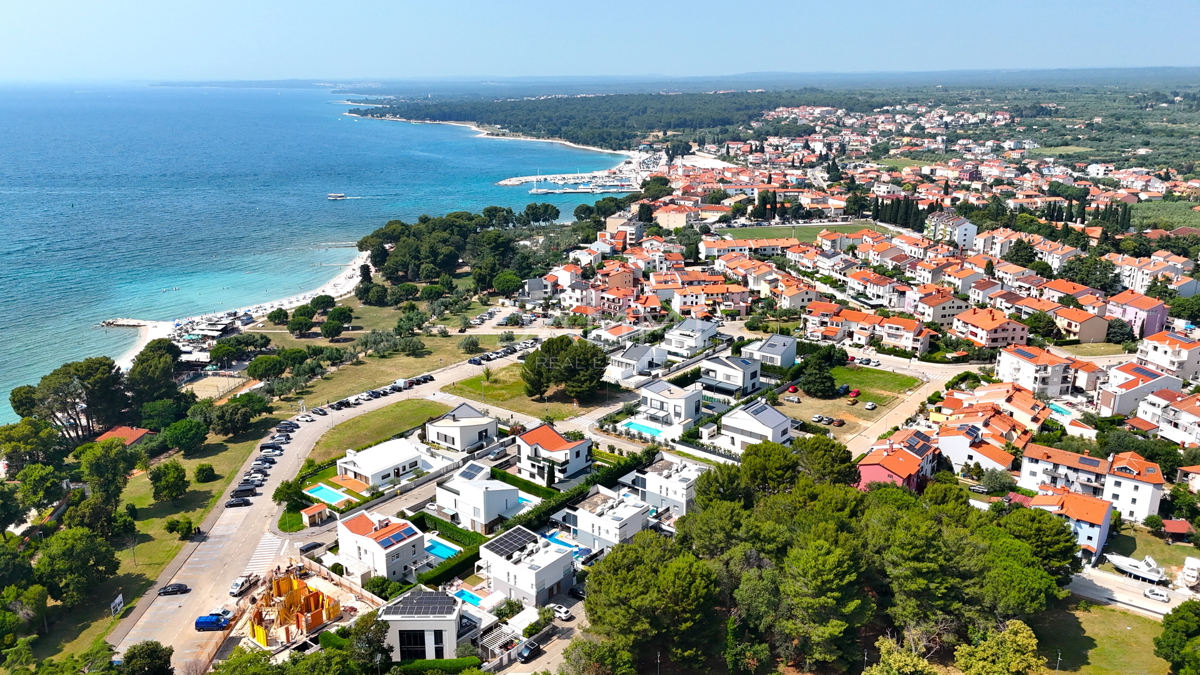 ISTRA, FAŽANA - Terreno edificabile per la costruzione di 6 appartamenti