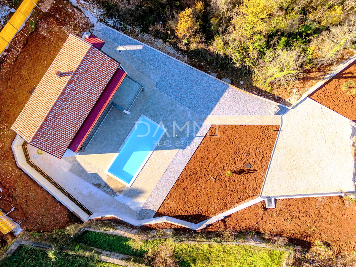 Istra, Rakalj - villa moderna con piscina, vista mare