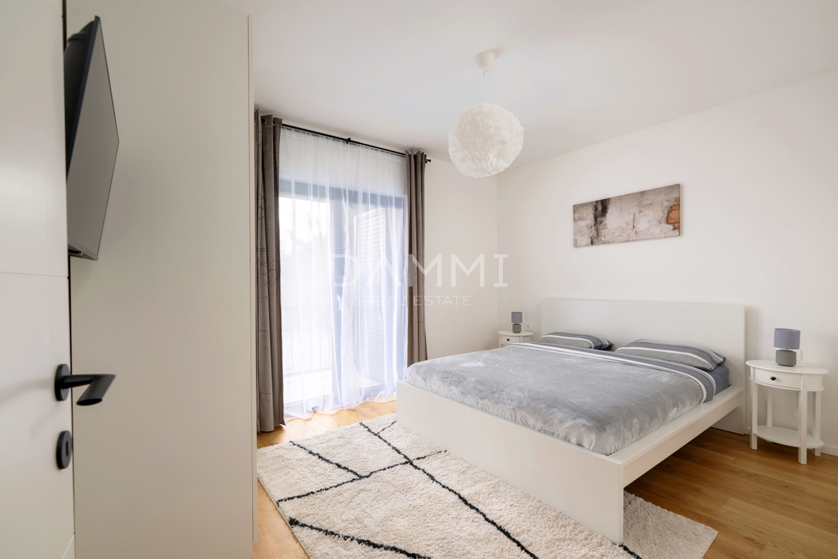 Istra, Rakalj - villa moderna con piscina, vista mare