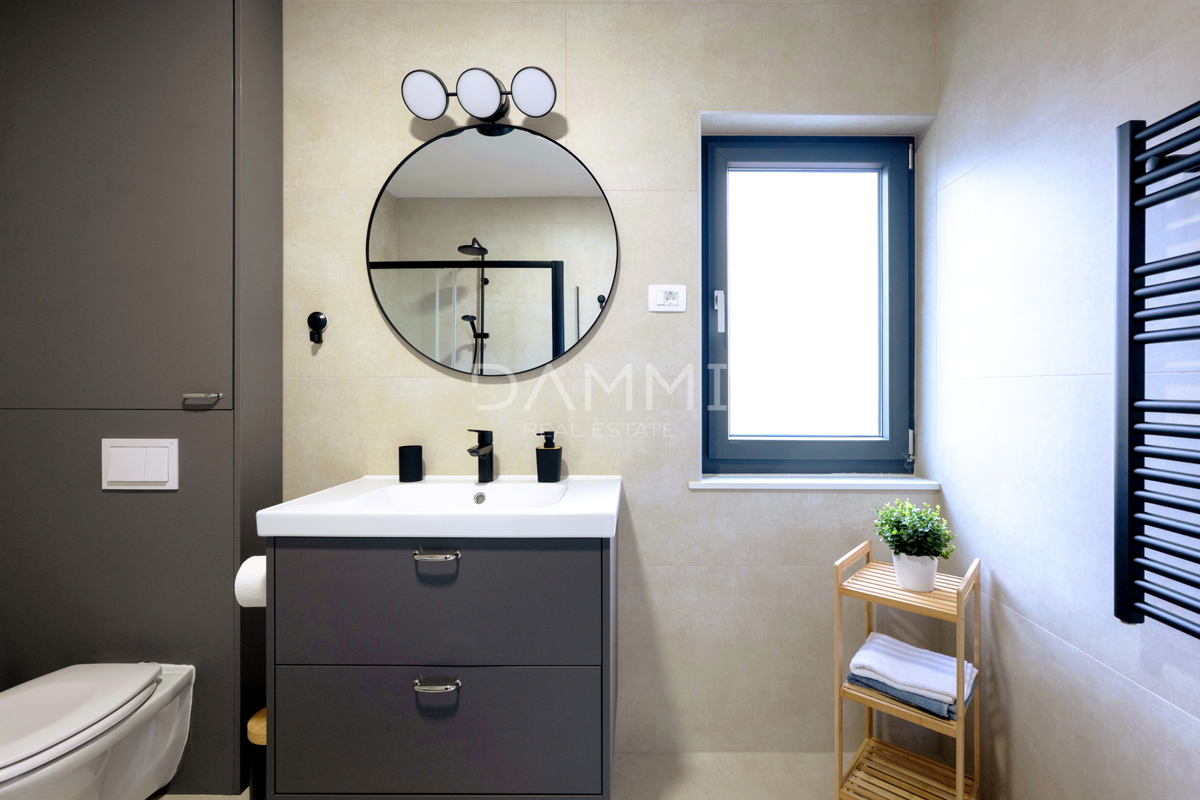 Istra, Rakalj - villa moderna con piscina, vista mare