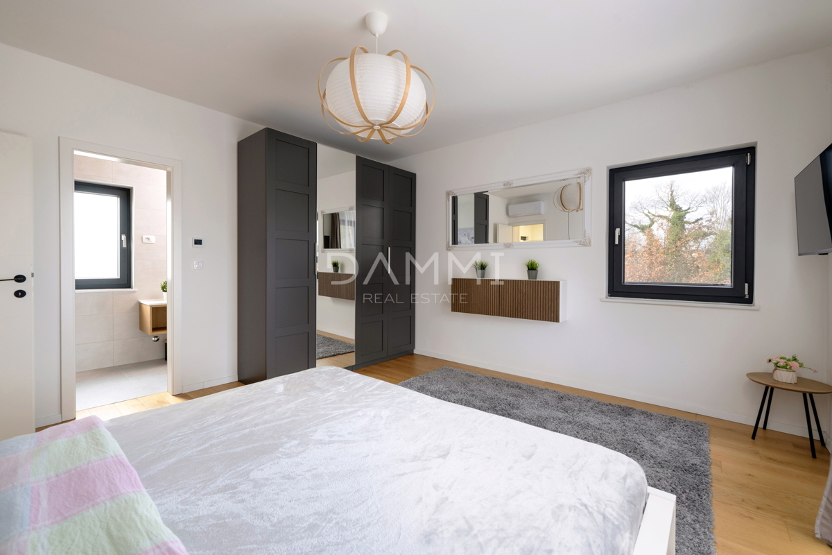 Istra, Rakalj - villa moderna con piscina, vista mare