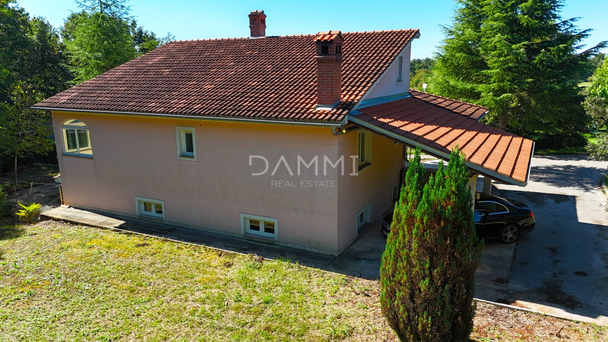 ISTRA, ŽMINJ - Casa familiare per tutti gli amanti del verde nei dintorni di Žminj