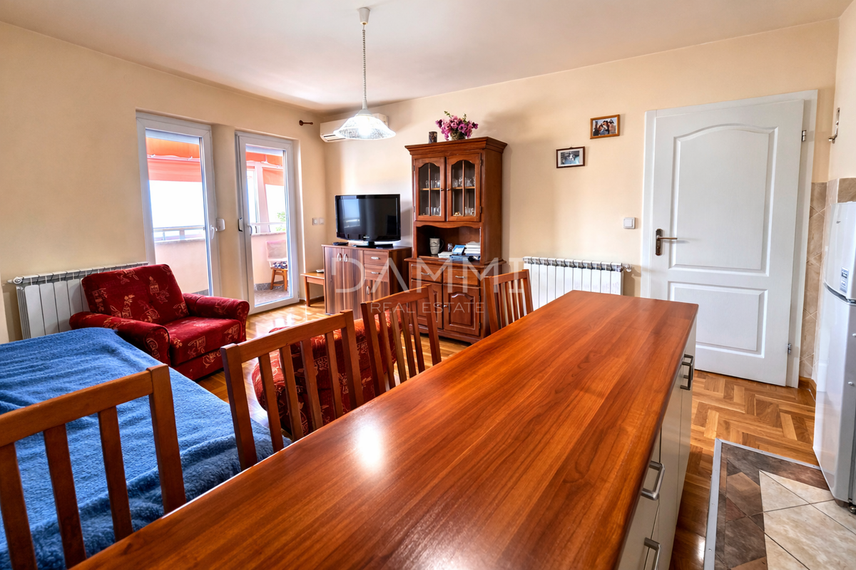 Pula, Vidikovac - appartamento al piano terra con terrazza, costruzione recente