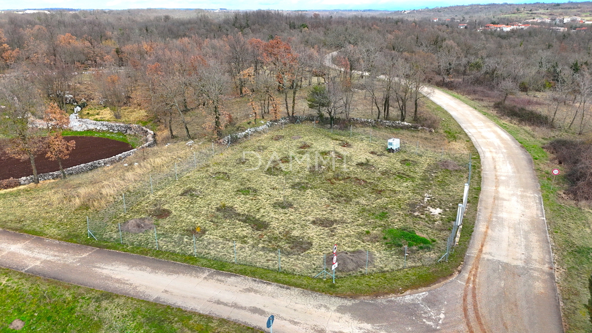 ISTRIA, ŽMINJ - Terreno edificabile perfetto 1436m2