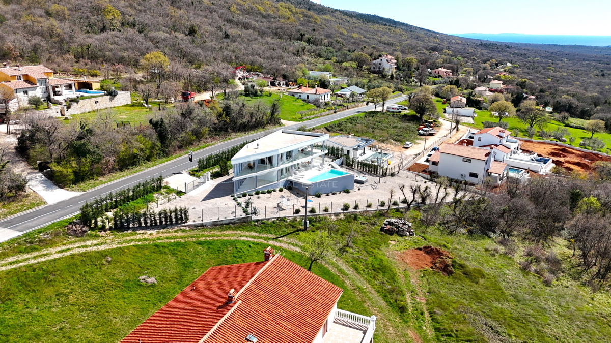 ISTRIA, LABIN - Villa con bellissima vista sul mare
