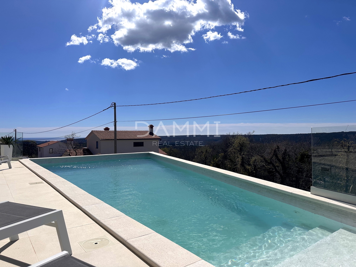 ISTRIA, LABIN - Villa con bellissima vista sul mare
