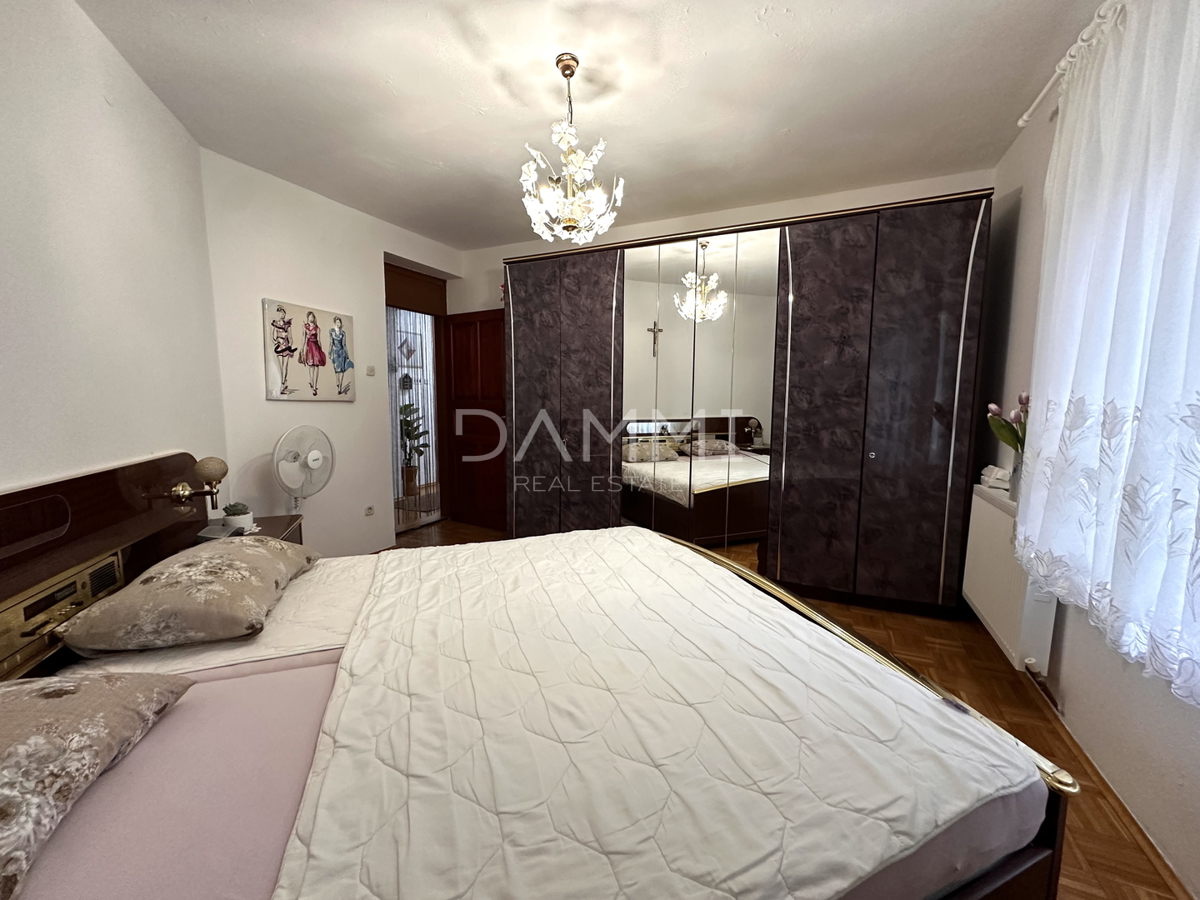 BUZET, ISTARSKE TOPLICE - Appartamento al piano terra 52 m2