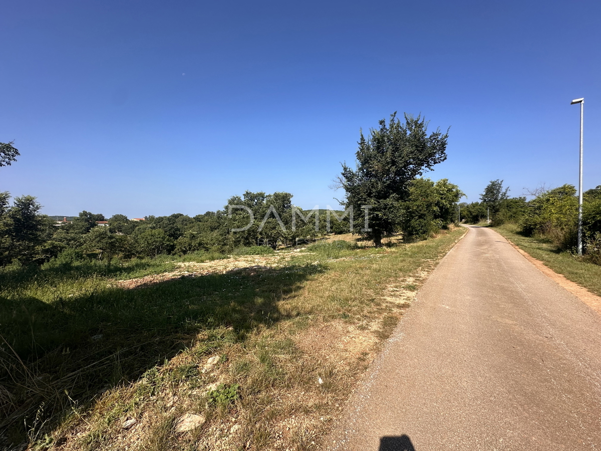 ISTRIA, BALE - Terreno edificabile vicino a Bale