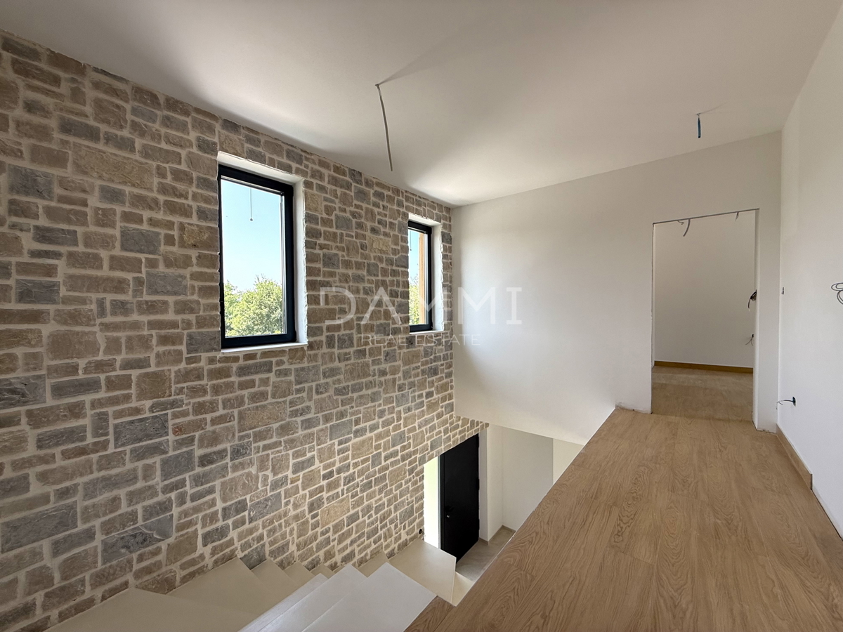 ISTRA, TINJAN - Villa moderna con piscina esclusiva e campo da padel