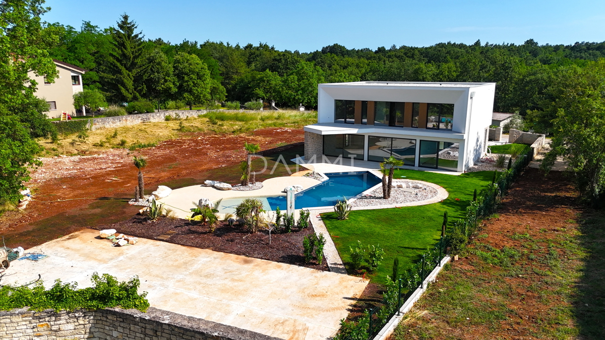 ISTRA, TINJAN - Villa moderna con piscina esclusiva e campo da padel