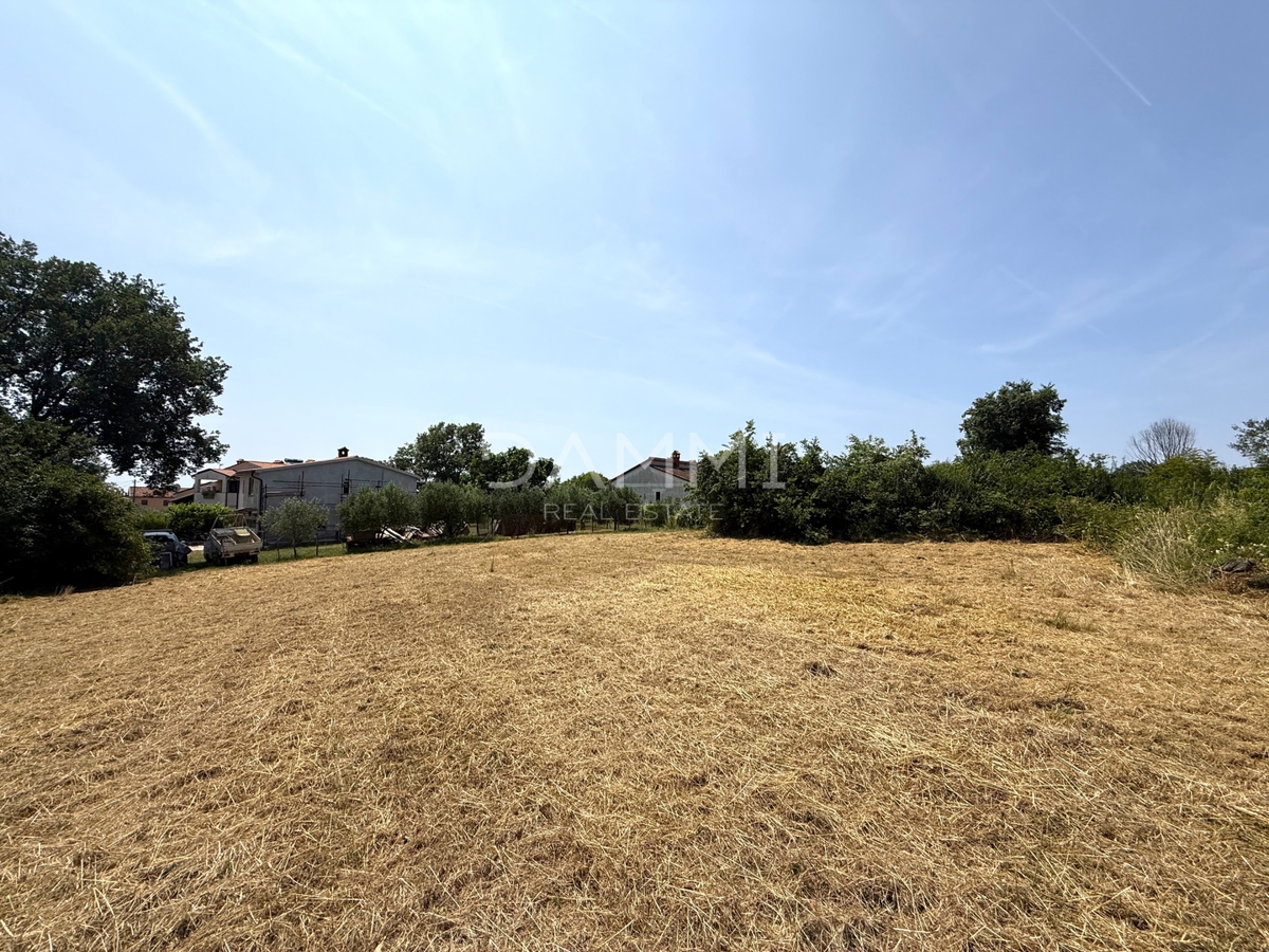ISTRA, LOBORIKA - Terreno edificabile perfetto di 910 m2