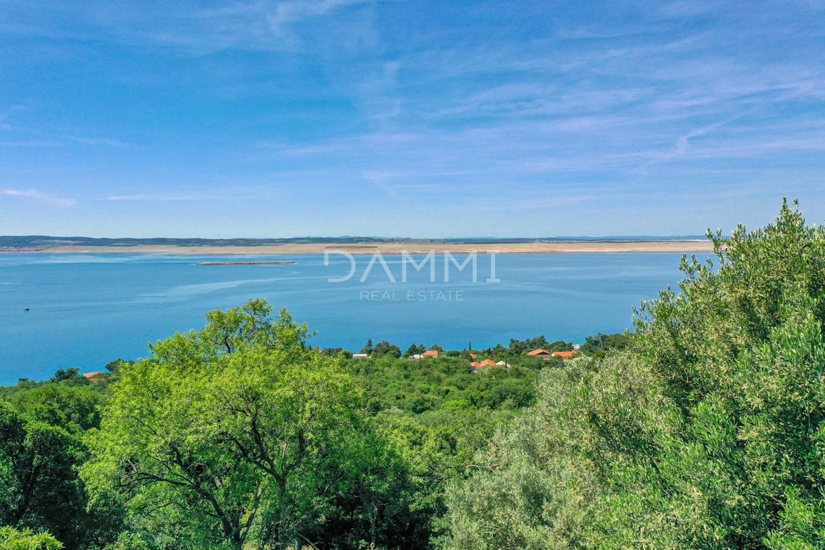 SJEVERNA DALMACIJA, TRIBANJ - Unica villa in pietra con vista panoramica sul mare