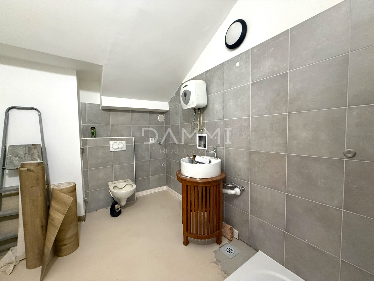 SAMOBOR - Locale commerciale nel centro città