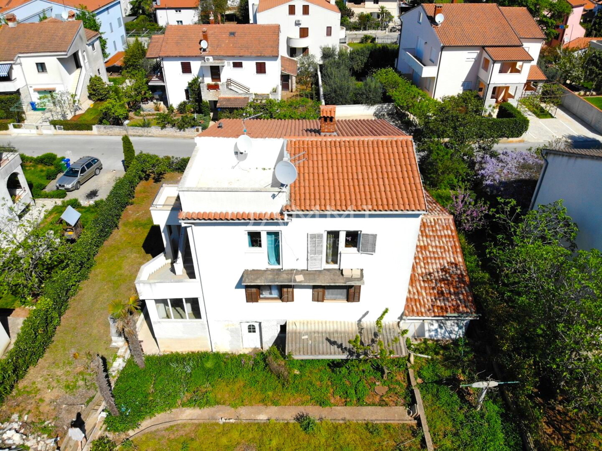 PULA, PJEŠČANA UVALA - Casa indipendente a 300m dal mare