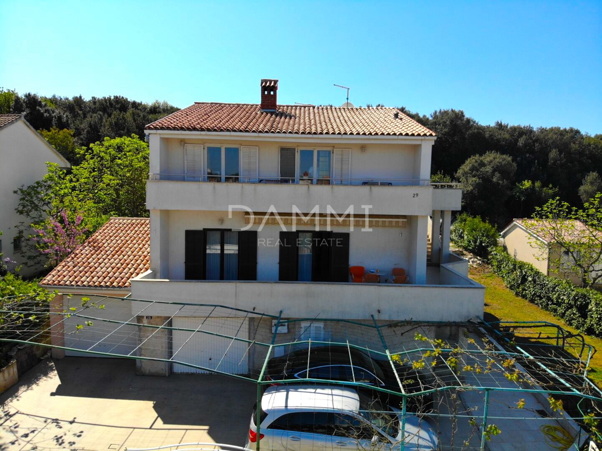 PULA, PJEŠČANA UVALA - Casa indipendente a 300m dal mare