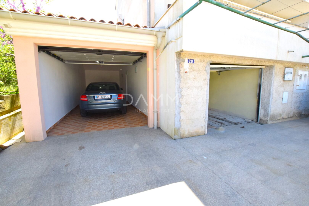 PULA, PJEŠČANA UVALA - Casa indipendente a 300m dal mare